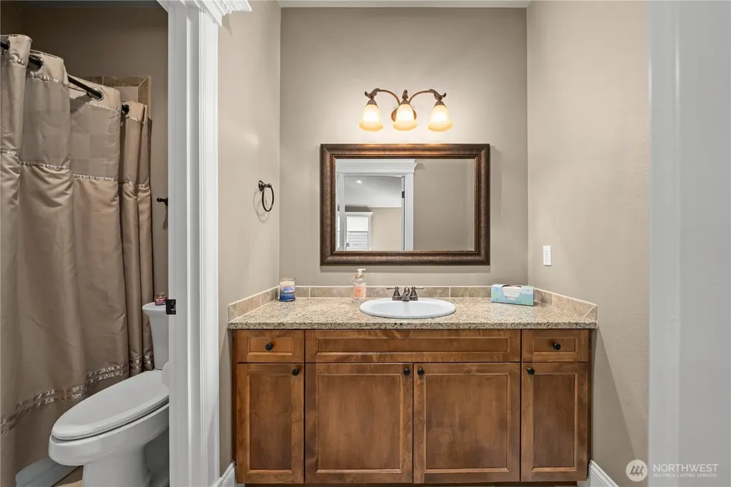 6220 213th Avenue Ct E Bonney Lake WA 98391