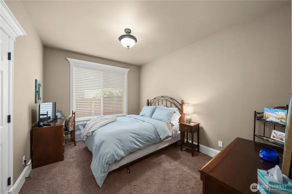6220 213th Avenue Ct E Bonney Lake WA 98391