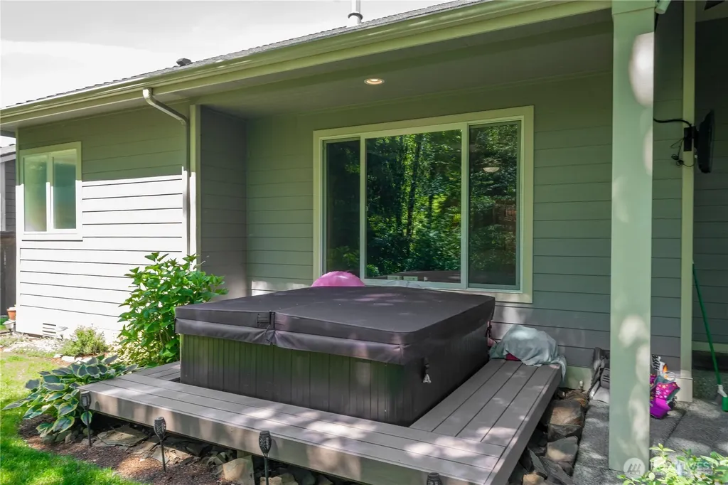 6220 213th Avenue Ct E Bonney Lake WA 98391