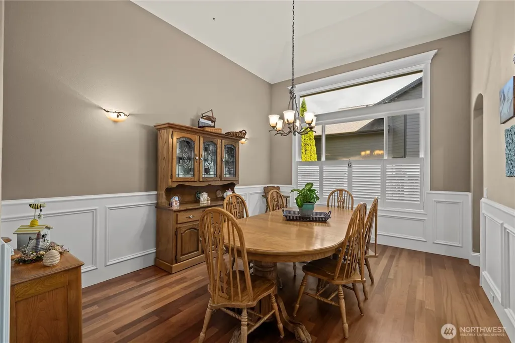 6220 213th Avenue Ct E Bonney Lake WA 98391