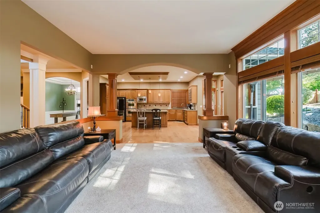 2910 219th Avenue E Lake Tapps WA 98391
