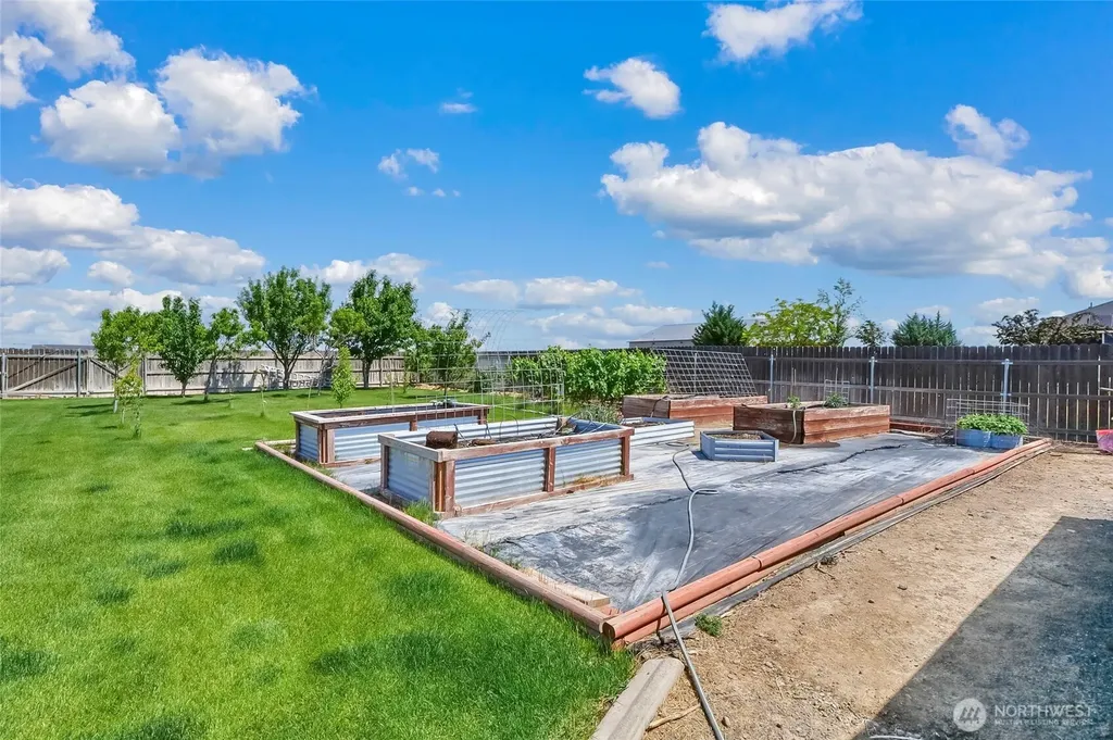 4050 7.4 NE Moses Lake WA 98837