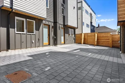 1131 NW 60th Street Seattle WA 98107
