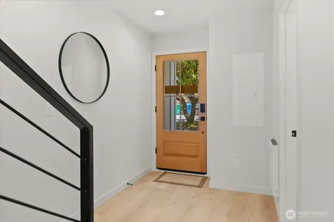 1131 NW 60th Street Seattle WA 98107