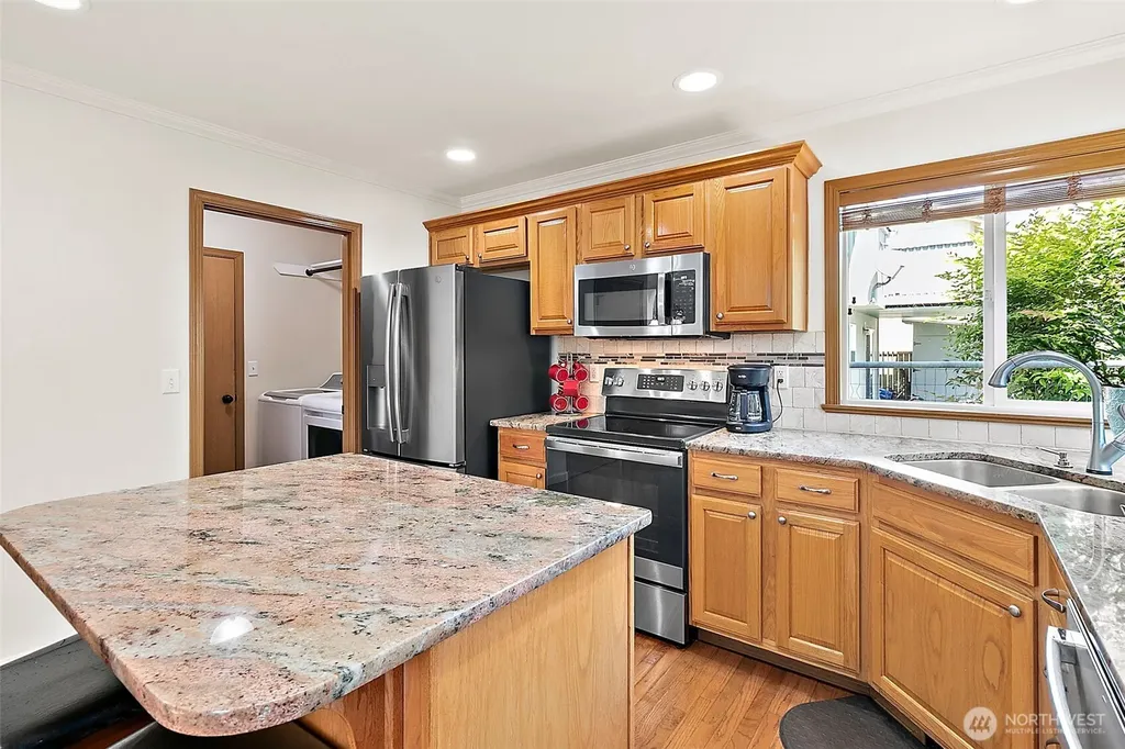 17709 24th Avenue Ct E Tacoma WA 98445