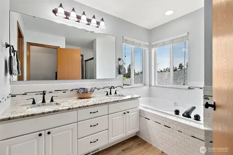 17709 24th Avenue Ct E Tacoma WA 98445