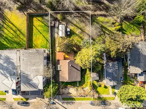 4549 26th Avenue SW Seattle WA 98106