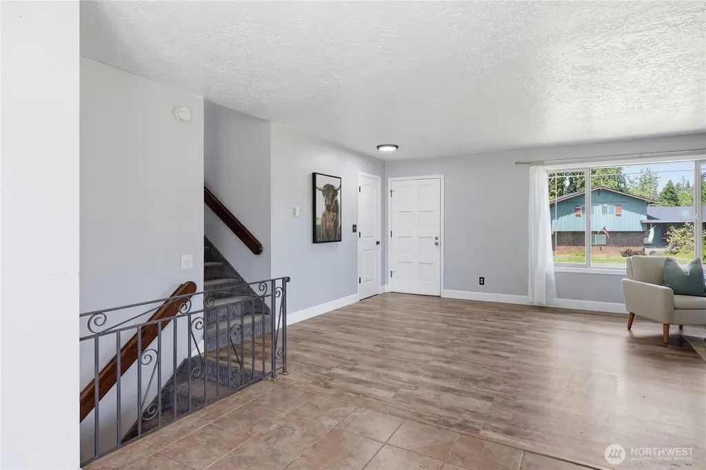 102 Sherwood Lane Castle Rock WA 98611