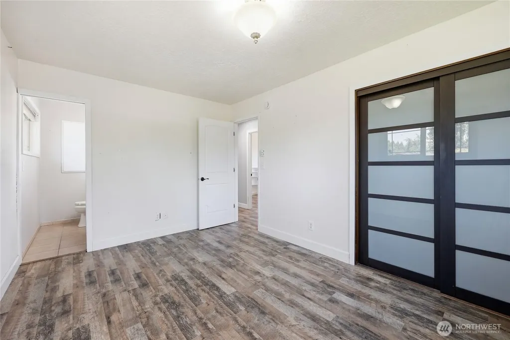 102 Sherwood Lane Castle Rock WA 98611
