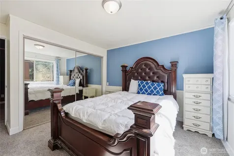 102 Sherwood Lane Castle Rock WA 98611