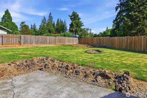 102 Sherwood Lane Castle Rock WA 98611