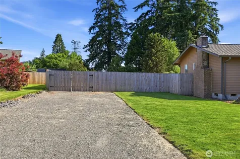 102 Sherwood Lane Castle Rock WA 98611