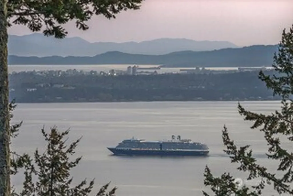 30 Rascal Road Friday Harbor WA 98250