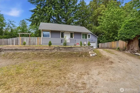 3706 W Arsenal Bremerton WA 98312