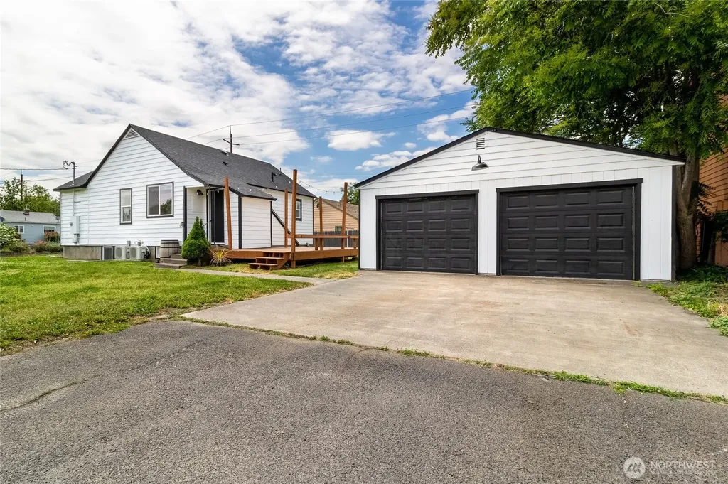 1821 J Street Walla Walla WA 99362
