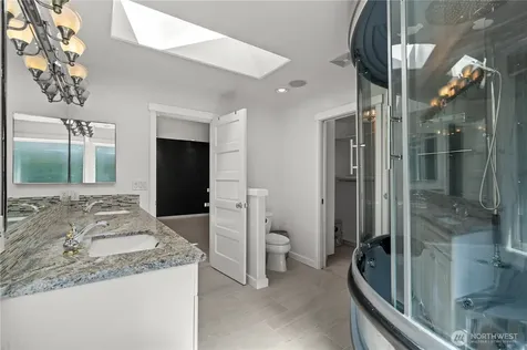 5610 Orca Drive NE Tacoma WA 98422