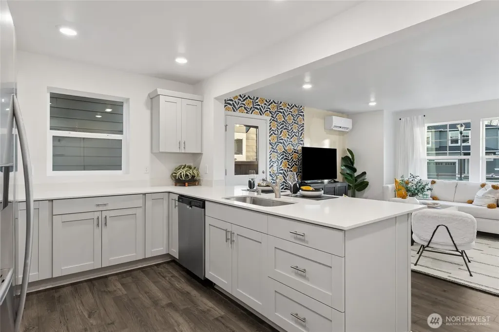 8443 Ostrom Avenue SE Lacey WA 98513