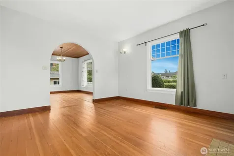 11815 85th Avenue S Seattle WA 98178