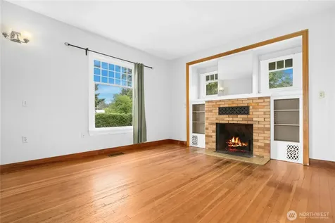 11815 85th Avenue S Seattle WA 98178