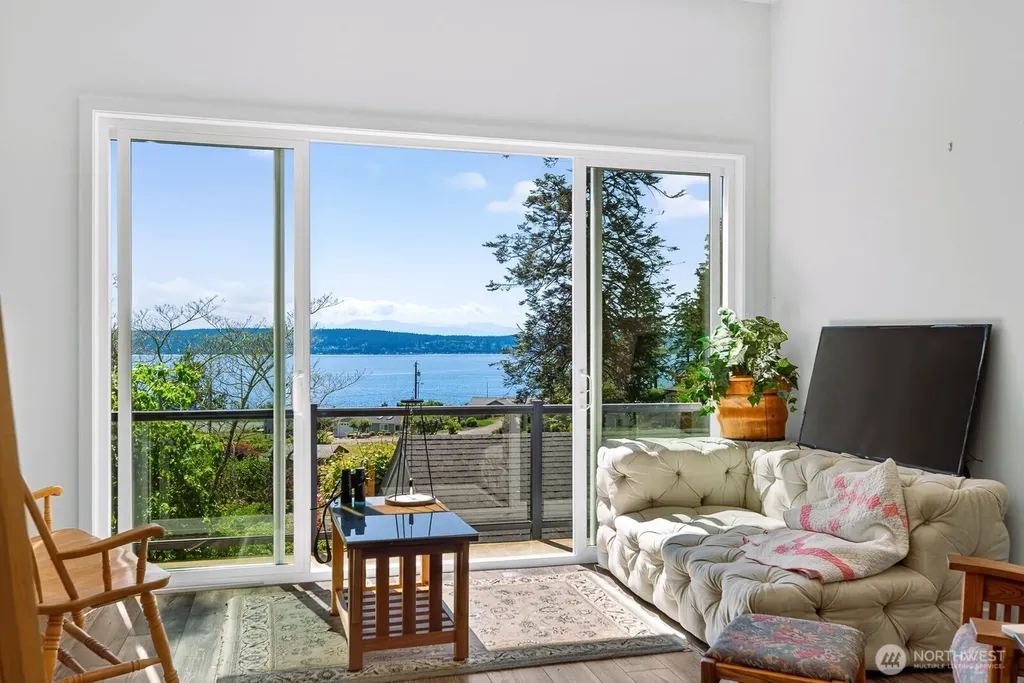 3568 S Camano Drive Camano Island WA 98282