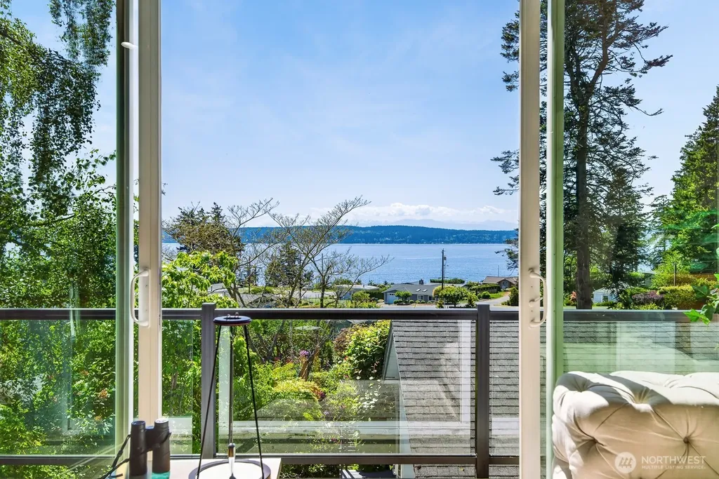 3568 S Camano Drive Camano Island WA 98282
