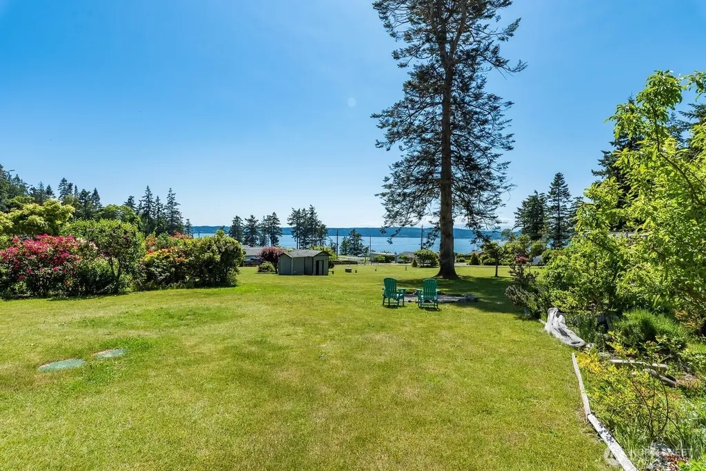 3568 S Camano Drive Camano Island WA 98282