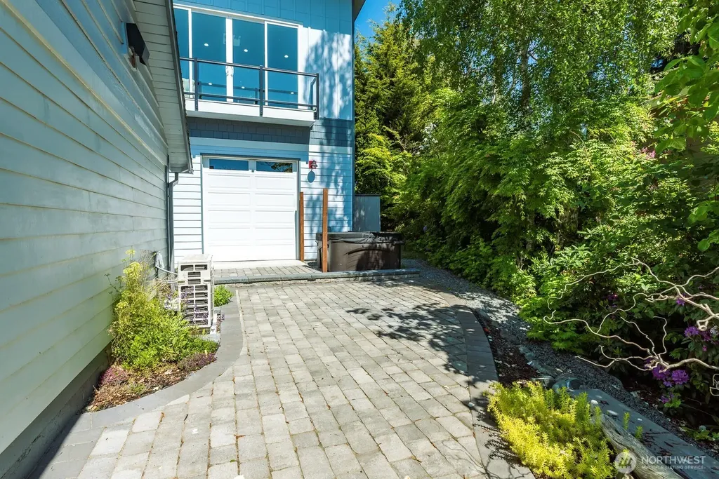 3568 S Camano Drive Camano Island WA 98282