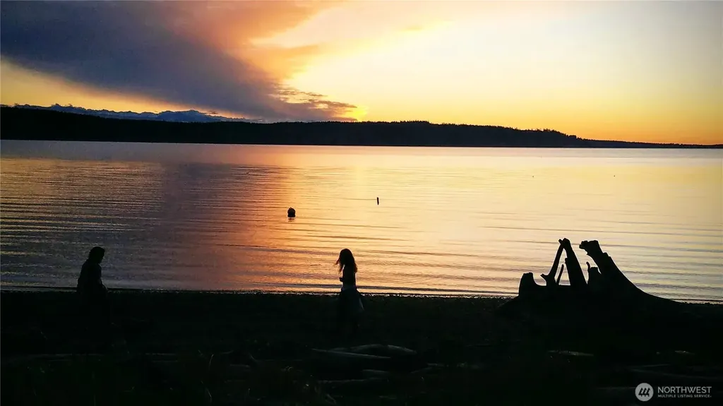 3568 S Camano Drive Camano Island WA 98282