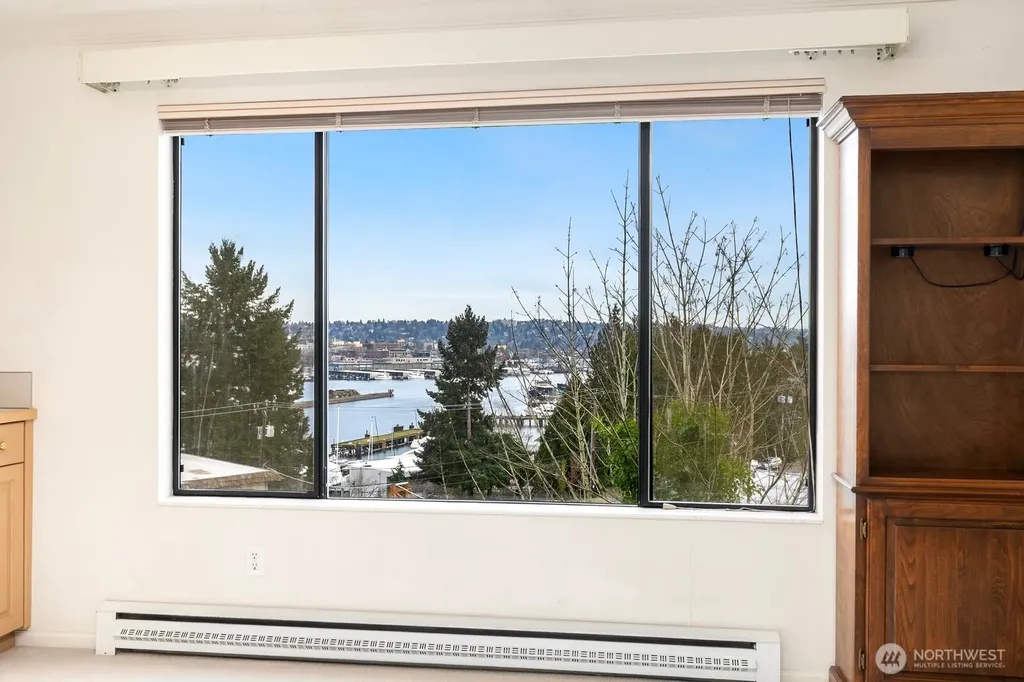 3113 W Harley Street Seattle WA 98199