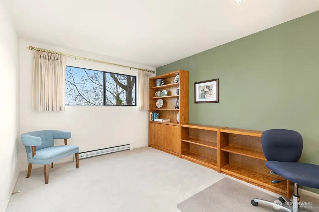 3113 W Harley Street Seattle WA 98199