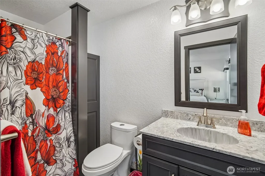 6118 180th Place NW Stanwood WA 98292