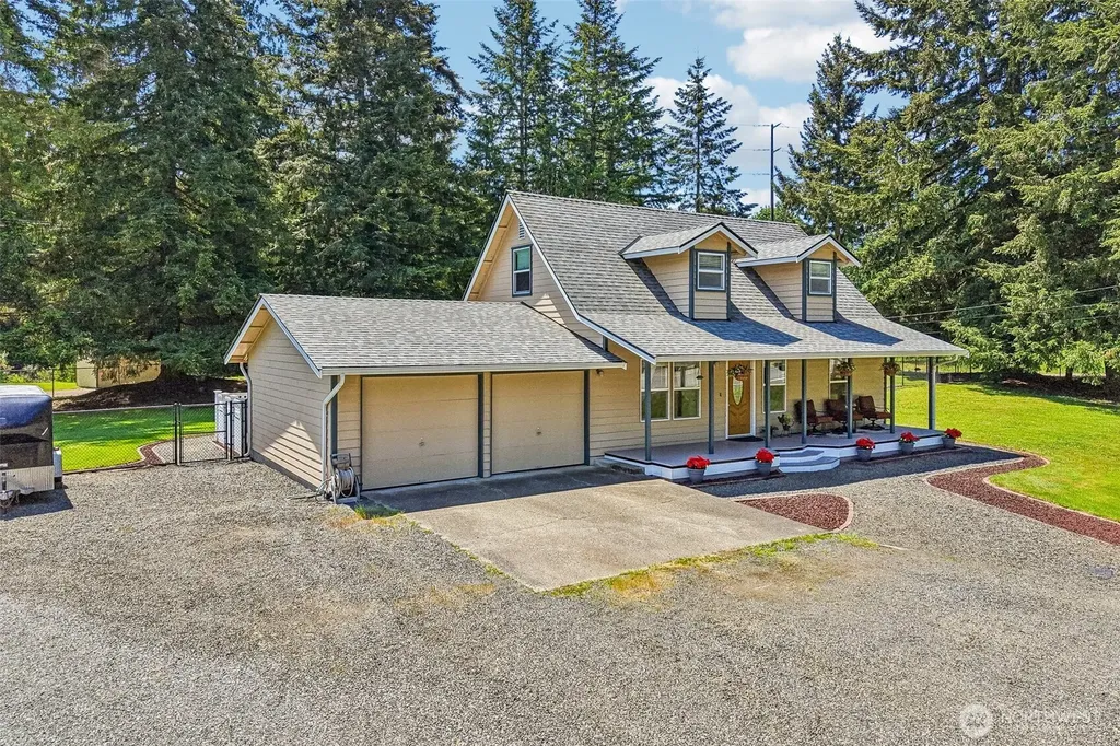 6118 180th Place NW Stanwood WA 98292