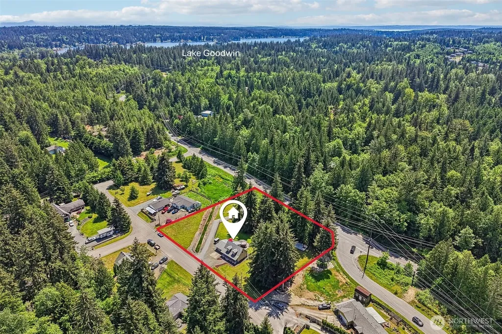 6118 180th Place NW Stanwood WA 98292