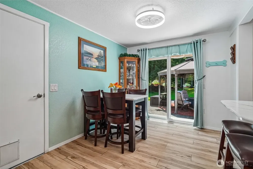 6118 180th Place NW Stanwood WA 98292