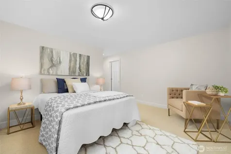2057 E Beaver Lake Drive SE Sammamish WA 98075