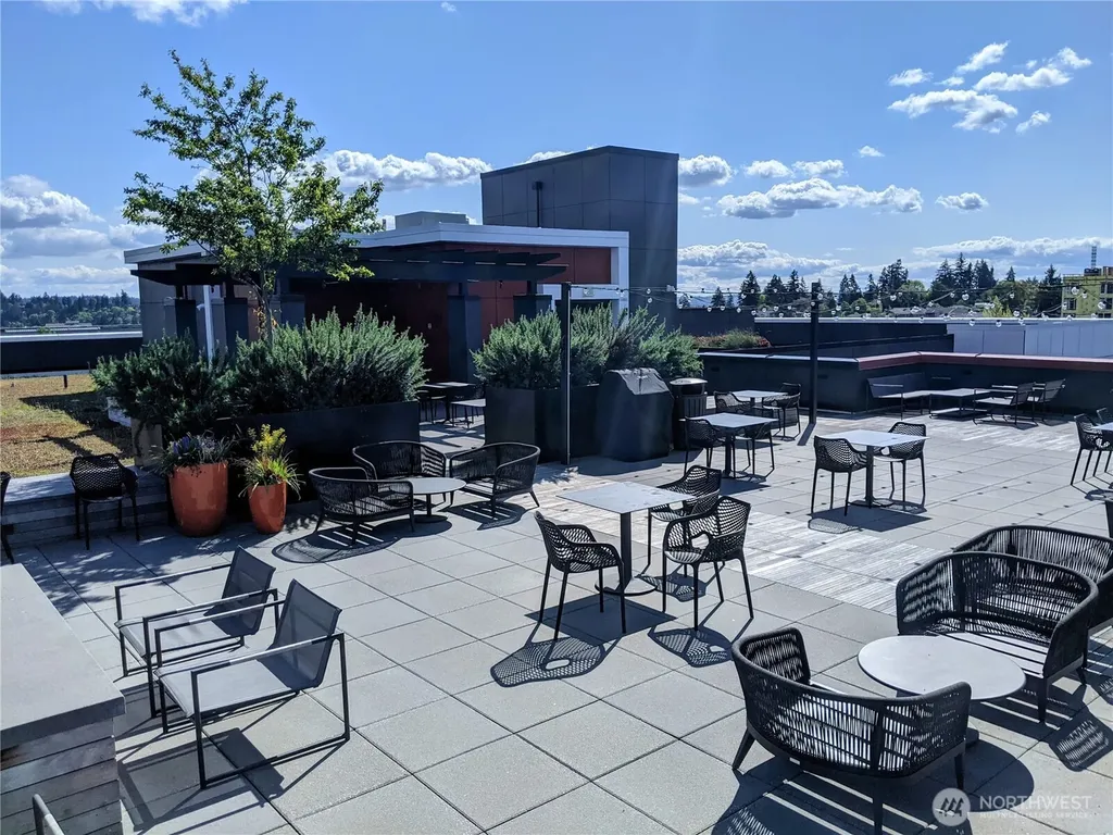 1085 103rd Avenue NE Bellevue WA 98004
