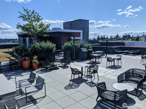 1085 103rd Avenue NE Bellevue WA 98004