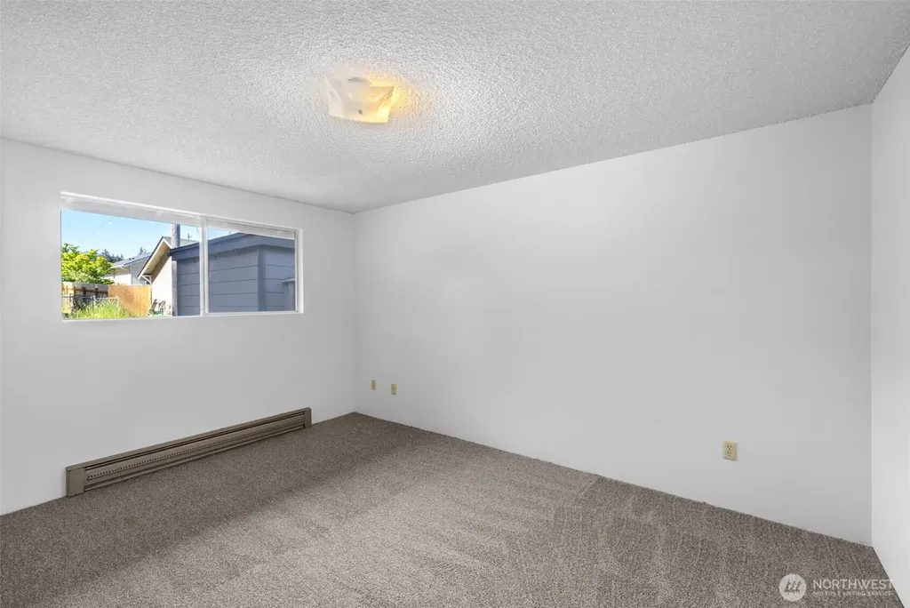 1207 S Pine Street Port Angeles WA 98362