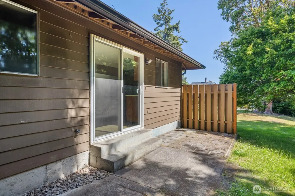 1207 S Pine Street Port Angeles WA 98362