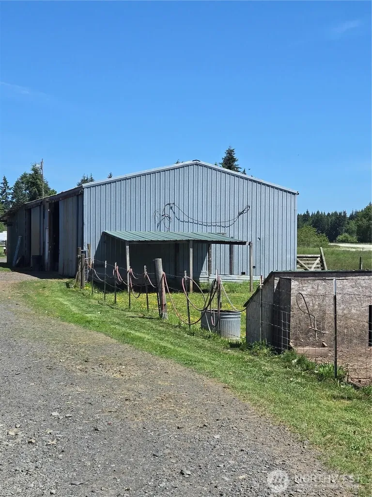 205 Nikula Road Winlock WA 98596