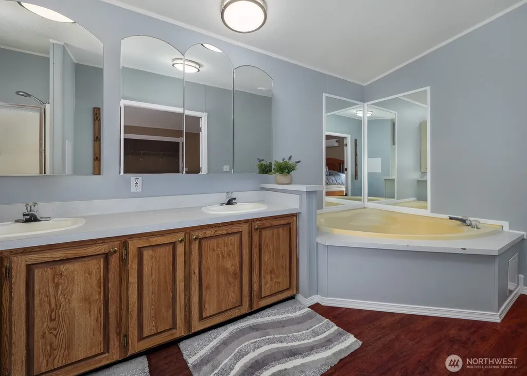 3360 Woodcock Road Sequim WA 98382