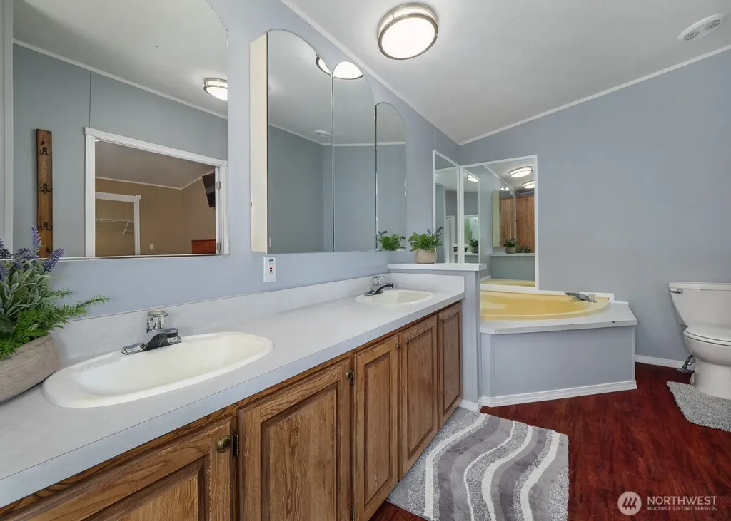 3360 Woodcock Road Sequim WA 98382
