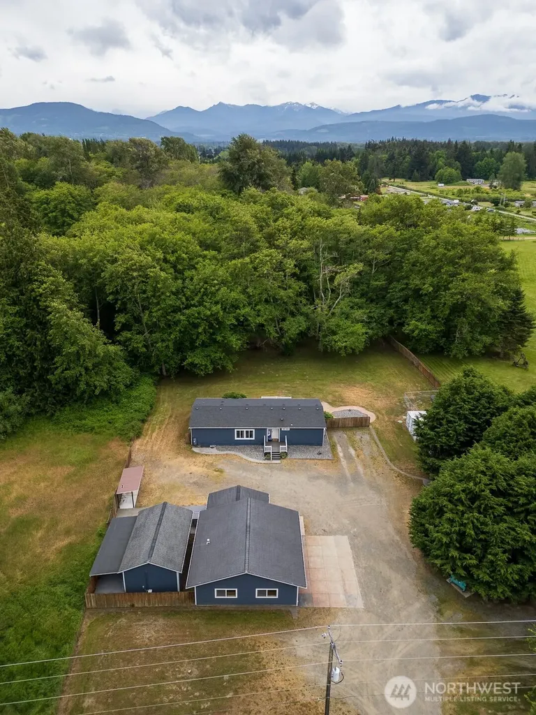 3360 Woodcock Road Sequim WA 98382