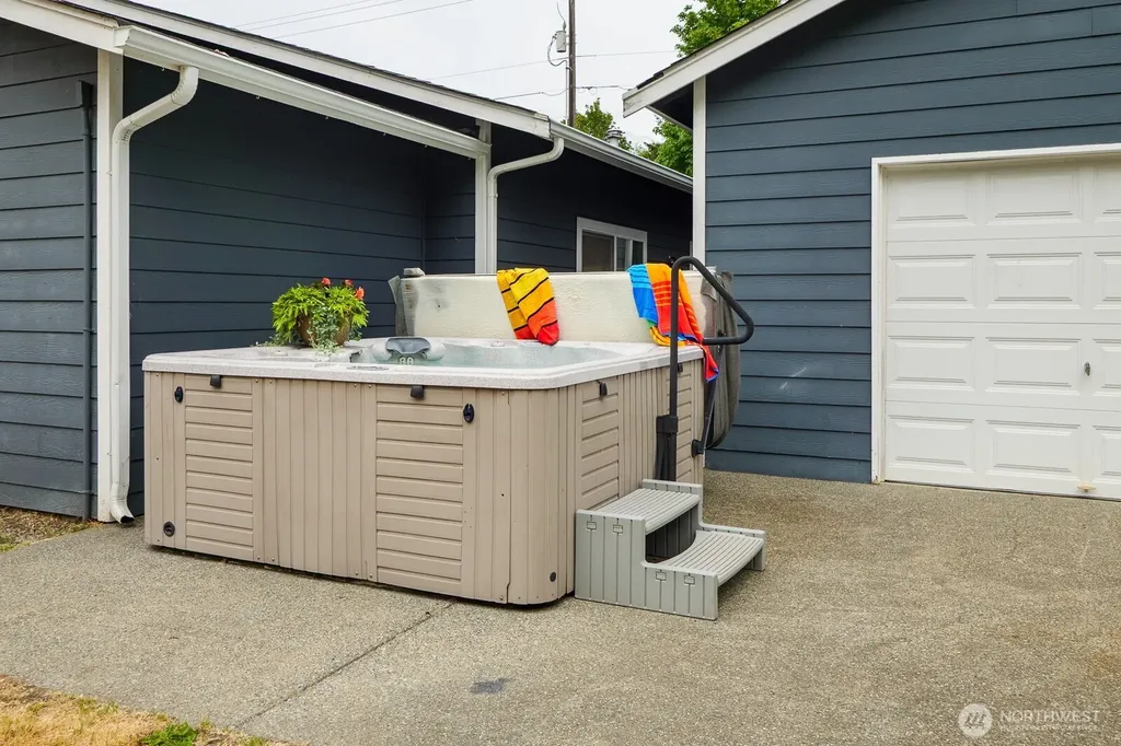 3360 Woodcock Road Sequim WA 98382