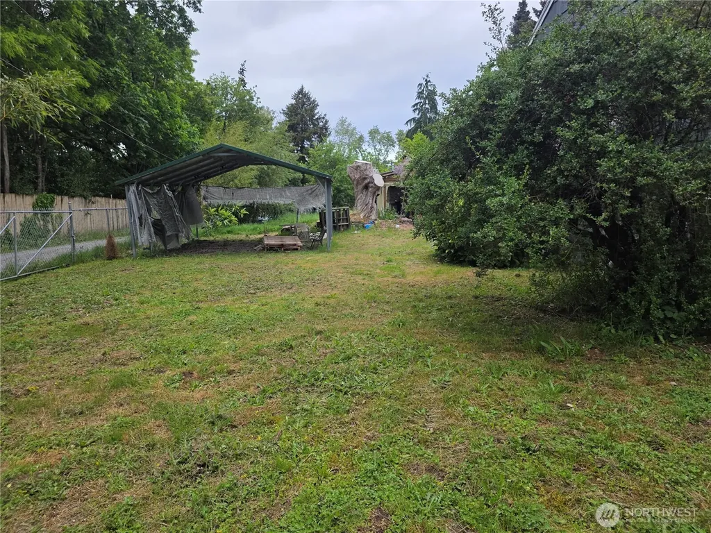 2500 S 208 Street Seatac WA 98198