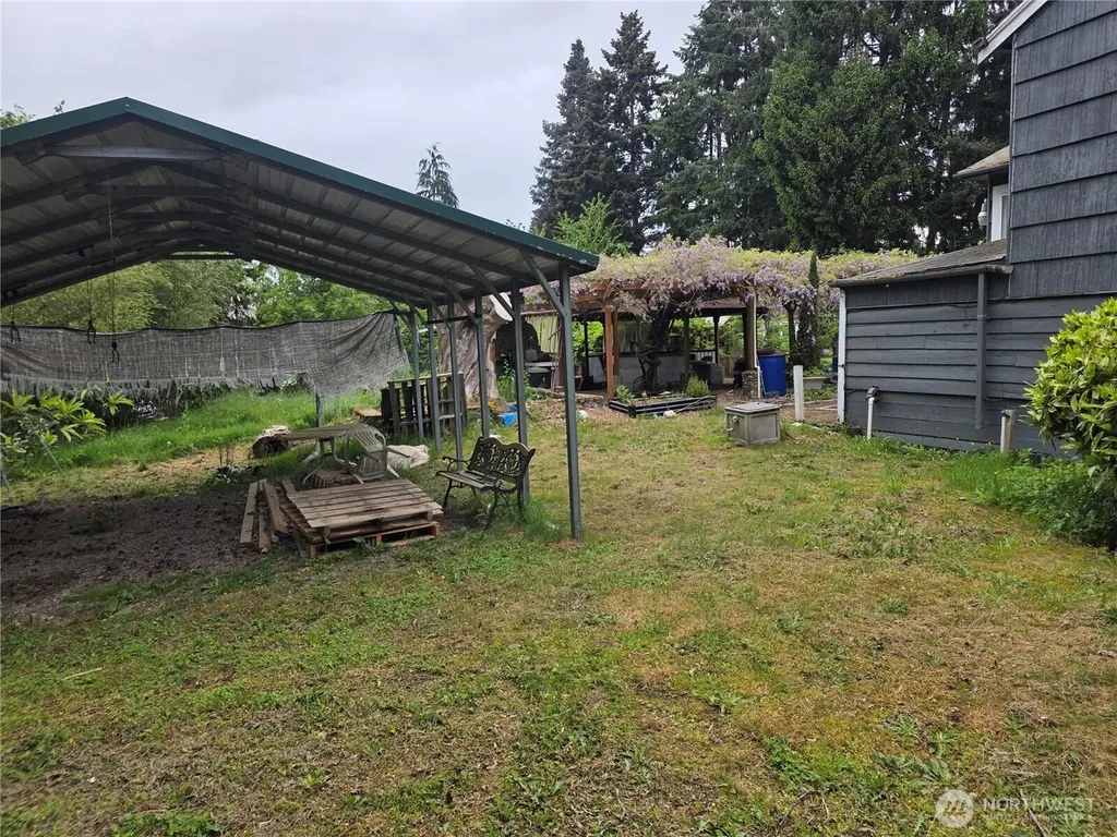 2500 S 208 Street Seatac WA 98198