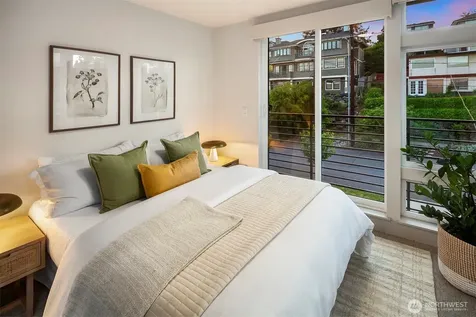 1516 Bigelow Avenue N Seattle WA 98109
