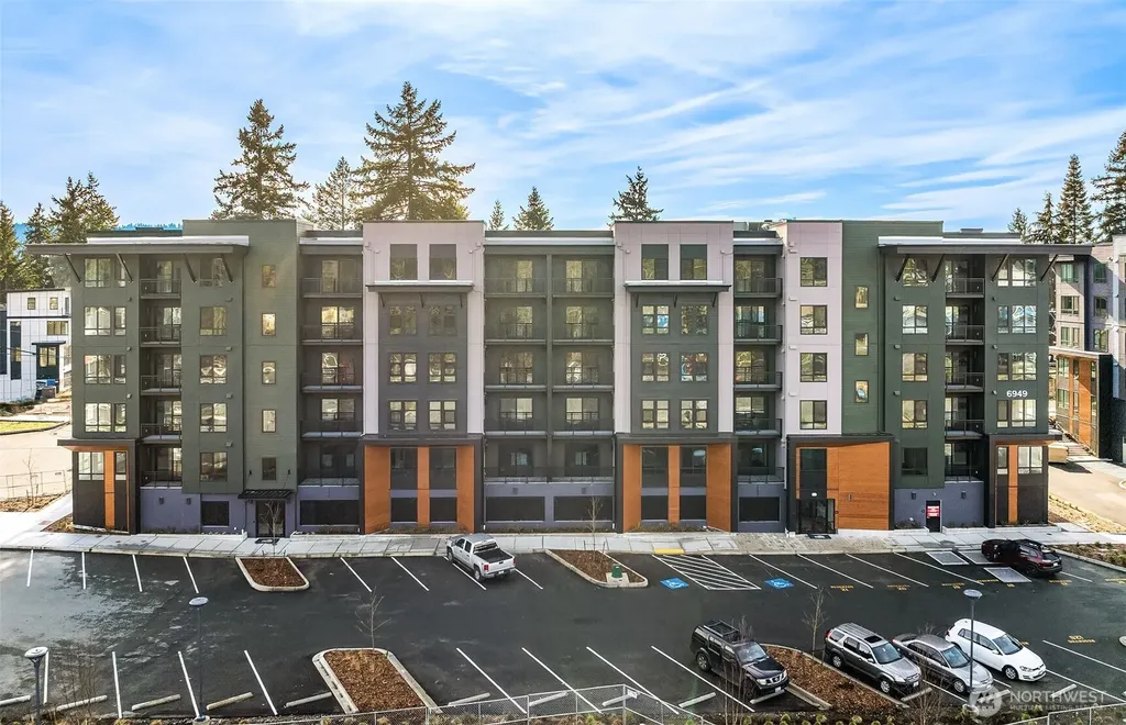 6949 NE 184th Lane Kenmore WA 98028