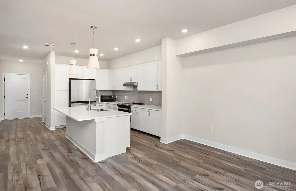 6949 NE 184th Lane Kenmore WA 98028