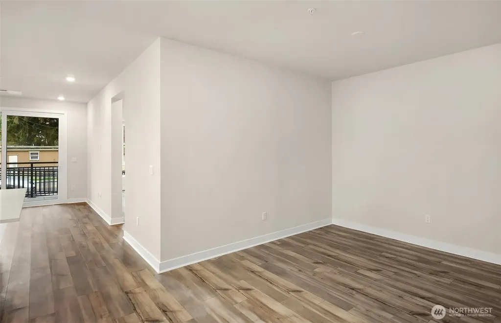 6949 NE 184th Lane Kenmore WA 98028